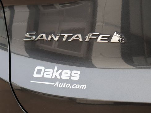 Used 2020 Hyundai Santa Fe SEL image 17