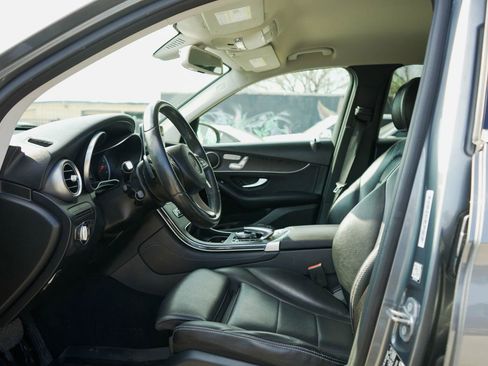Used 2016 Mercedes-Benz GLC 300 image 16