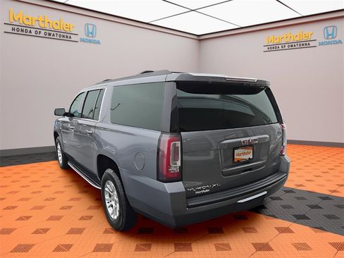Used 2018 GMC Yukon XL SLT w/ Open Road Package image 3