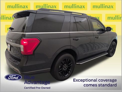 Certified 2022 Ford Expedition XLT RWD image 4