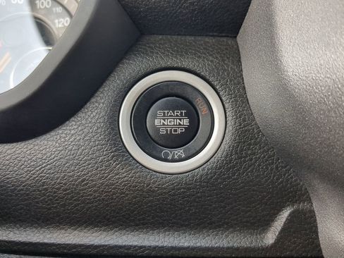 Used 2021 RAM 5500 Tradesman w/ Chrome Appearance Group image 24