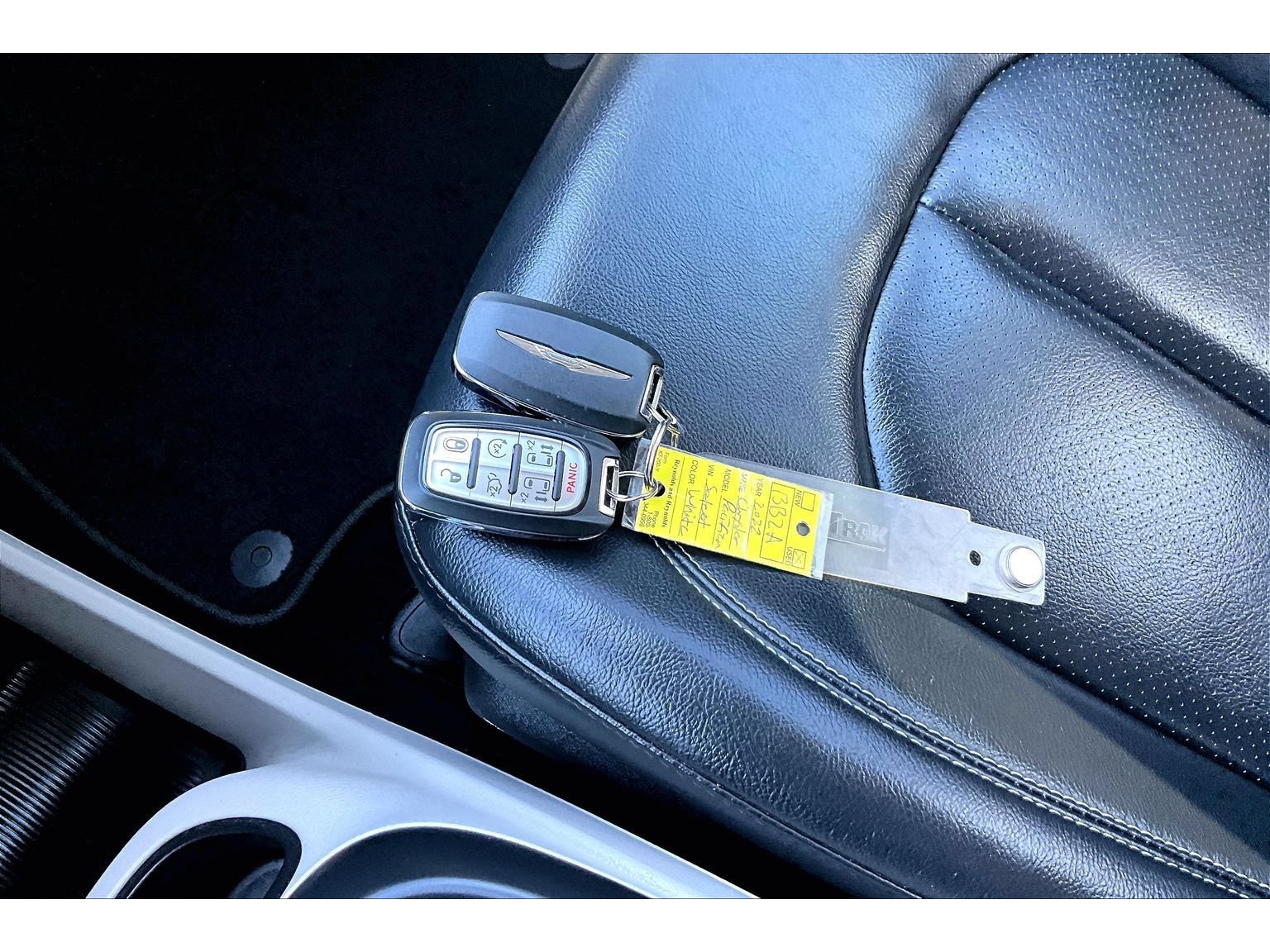 Certified 2022 Chrysler Pacifica Touring-L FWD image 57