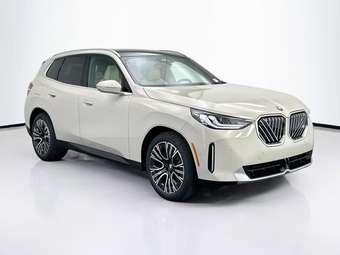 New 2026 BMW X3 xDrive30 w/ Premium Package image 3