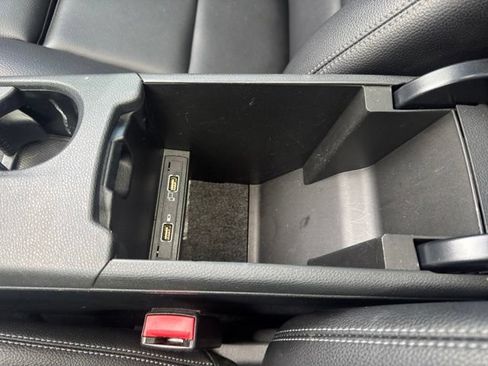 Used 2019 Mercedes-Benz GLA 250 4MATIC image 26