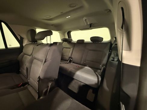 Used 2025 Ford Expedition Active AWD/4WD image 17