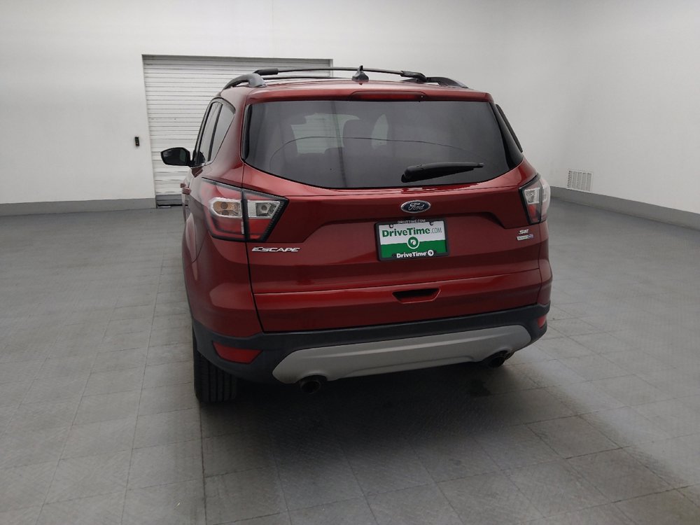 Used 2018 Ford Escape SE w/ SE Sync 3 Package AWD/4WD image 6