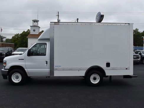 New 2025 Ford E-350 and Econoline 350 Super Duty w/ Power Equipment Group RWD image 14