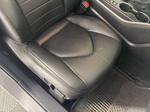 Used 2025 Toyota Highlander XLE AWD/4WD image 37