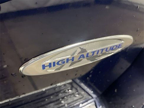 Used 2017 Jeep Compass High Altitude image 24