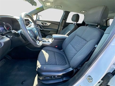 Used 2022 Chevrolet Blazer LT image 19