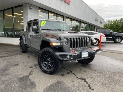 Used 2023 Jeep Gladiator Mojave w/ Cold Weather Group AWD/4WD image 3