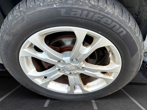 Used 2014 Mitsubishi Outlander GT image 9