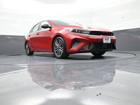 Certified 2024 Kia Forte GT-Line w/ GT-Line Premium Package FWD image 26