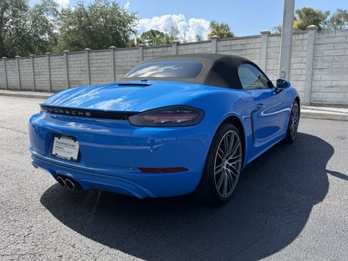 Certified 2025 Porsche 718 Boxster RWD image 6