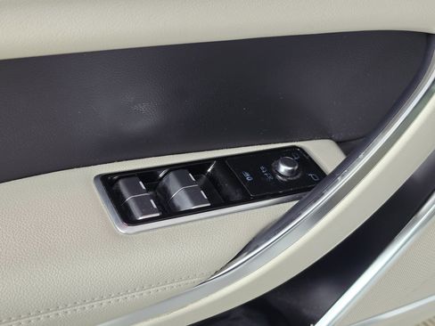 Used 2024 Jaguar XF R-Dynamic SE AWD/4WD image 20