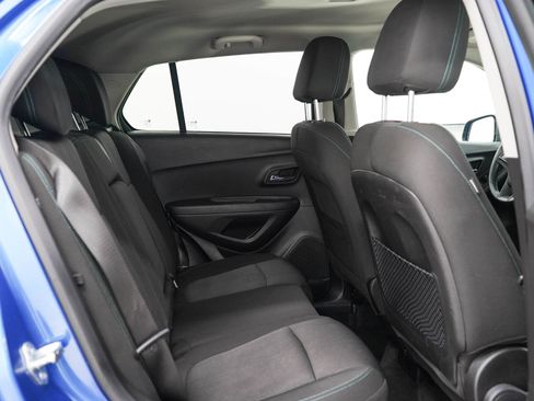 Used 2015 Chevrolet Trax LT FWD image 13