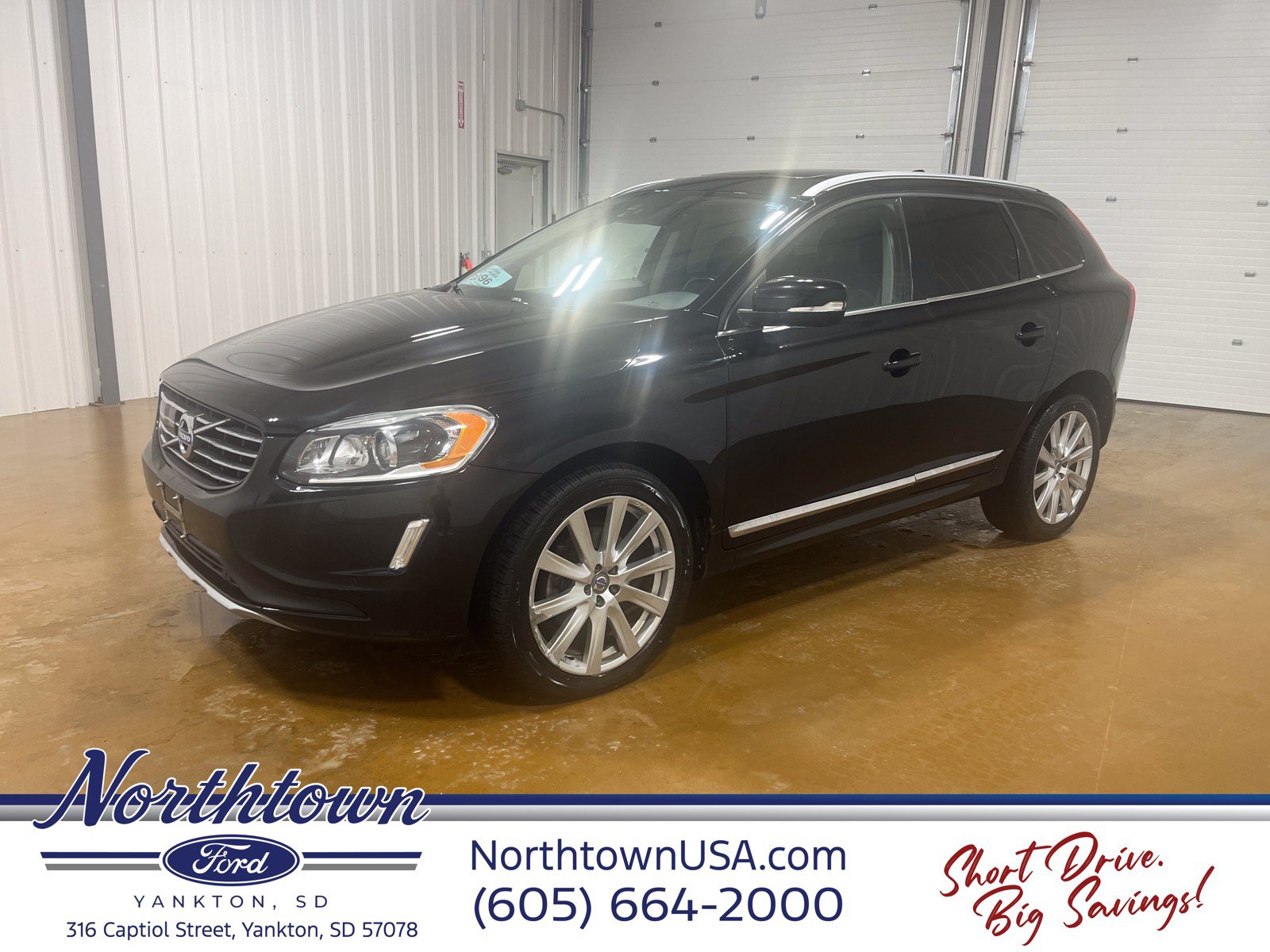 Used 2017 Volvo XC60 T6 Inscription w/ Advanced Package AWD/4WD image 1