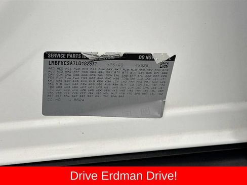 Used 2020 Buick Envision Essence FWD image 32