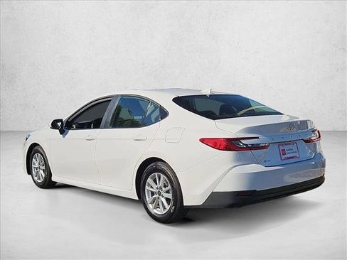 Used 2026 Toyota Camry LE FWD image 8