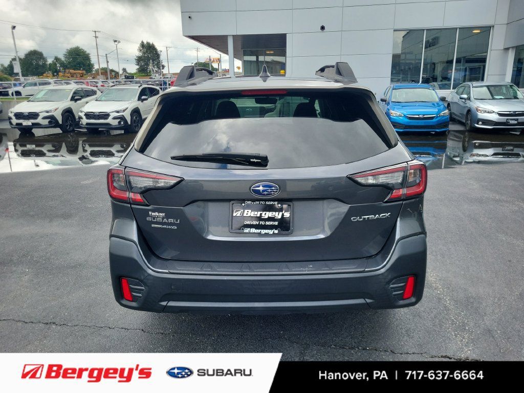Used 2020 Subaru Outback Premium AWD/4WD image 3