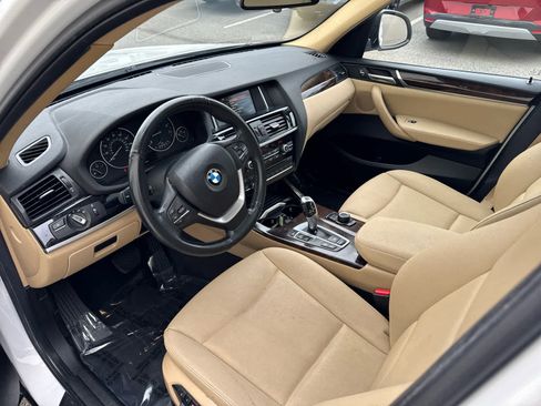 Used 2017 BMW X3 xDrive28i image 10