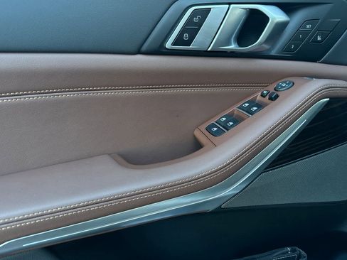 Used 2025 BMW X5 xDrive40i image 12