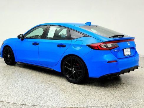 Used 2023 Honda Civic Sport image 7