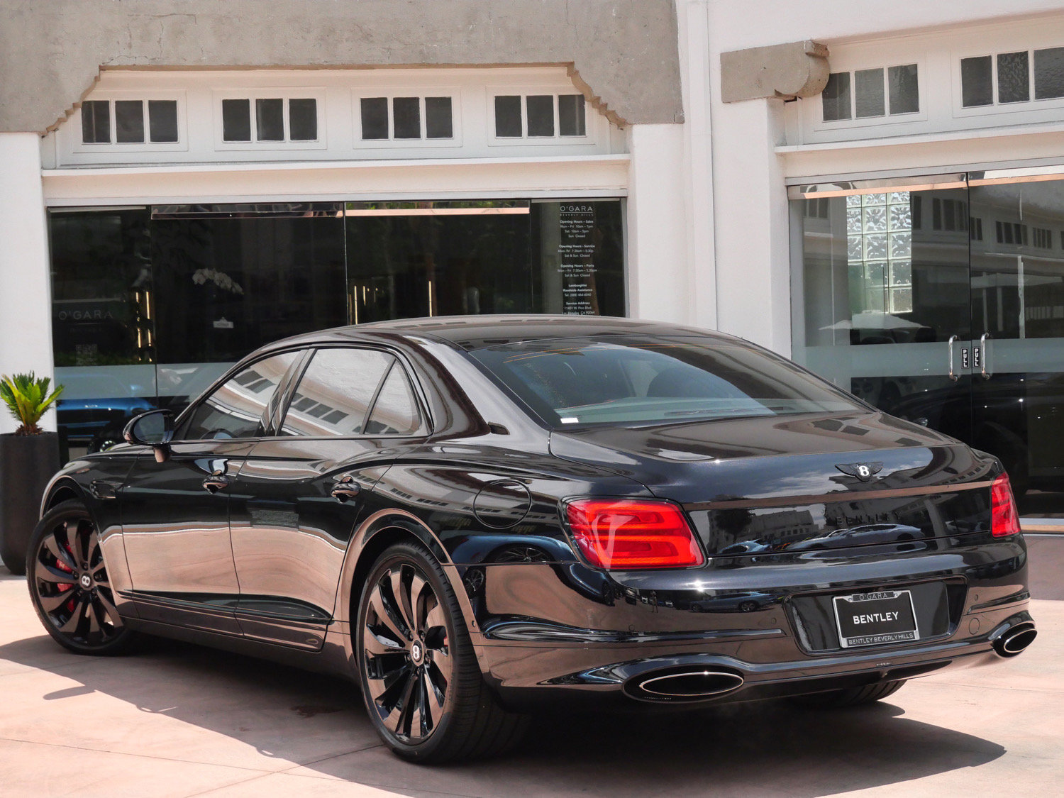 New 2026 Bentley Flying Spur V8 AWD/4WD image 3