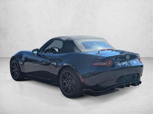 Used 2024 MAZDA MX-5 Miata Club w/ Appearance Package image 7