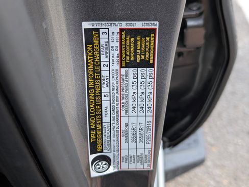 Used 2023 Nissan Frontier SV w/ Midnight Edition Package image 36