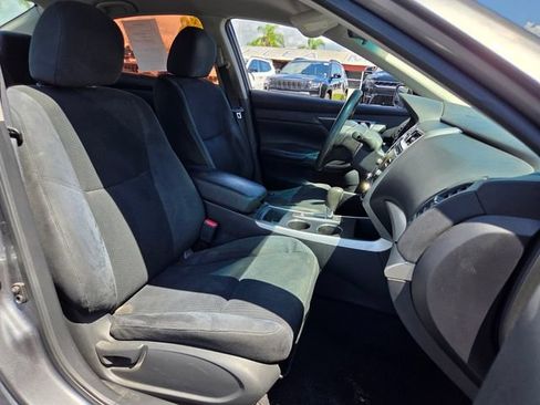 Used 2015 Nissan Altima 2.5 S w/ Power Driver Seat Package FWD image 18