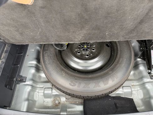 Used 2012 Hyundai Tucson GLS image 10