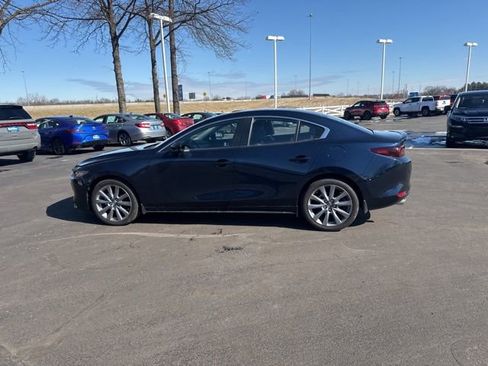 Used 2025 MAZDA MAZDA3 s w/ Black Accent Package image 17