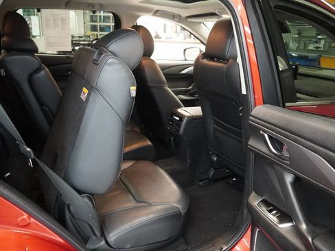 Used 2019 MAZDA CX-9 Touring w/ Touring Premium Package image 25