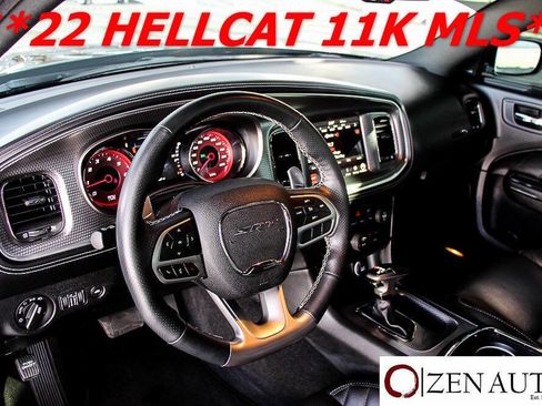 Used 2022 Dodge Charger SRT Hellcat w/ Harman/Kardon Audio Group image 27