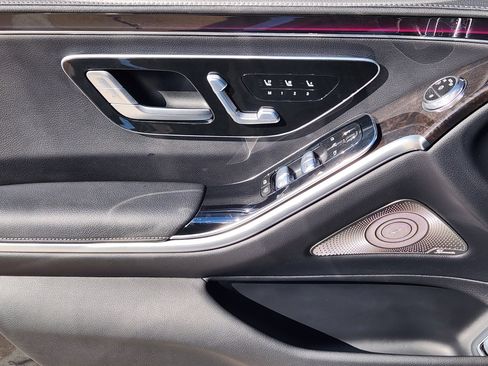 Certified 2023 Mercedes-Benz S 500 4MATIC image 23