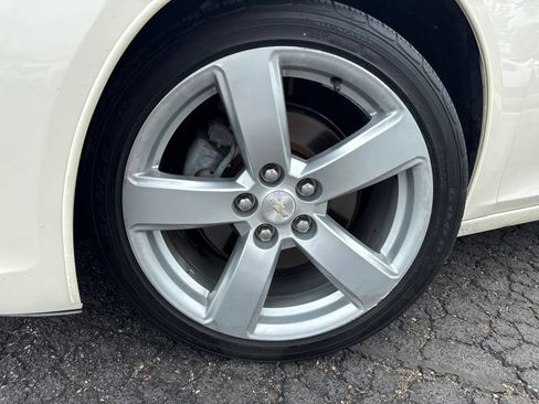 Used 2013 Chevrolet Malibu LTZ FWD image 2
