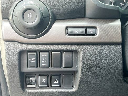 Used 2024 Nissan Titan PRO-4X w/ Off Road Protection Package image 10