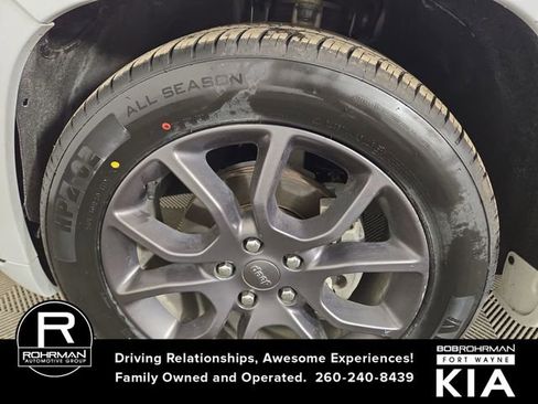 Used 2020 Jeep Grand Cherokee High Altitude image 11