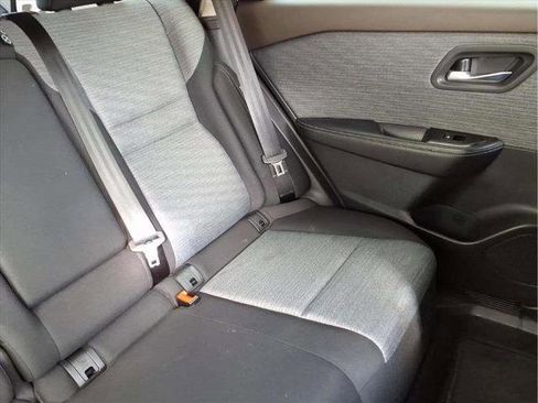 Certified 2023 Nissan Rogue SV image 18