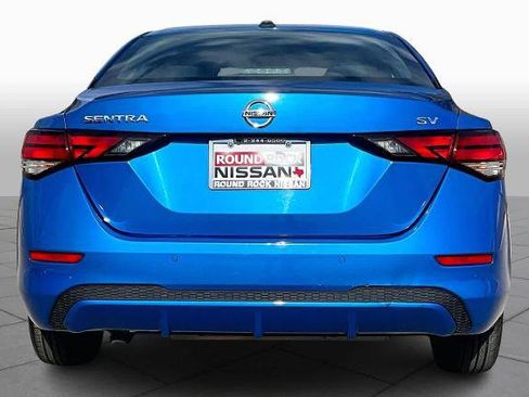 Certified 2021 Nissan Sentra SV image 4