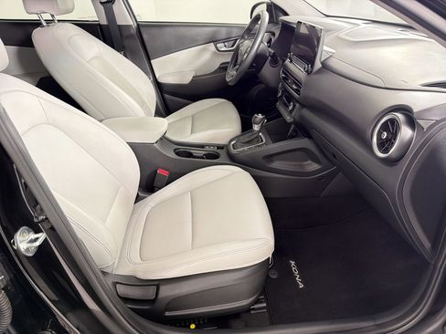 Used 2022 Hyundai Kona Limited w/ Cargo Package FWD image 31