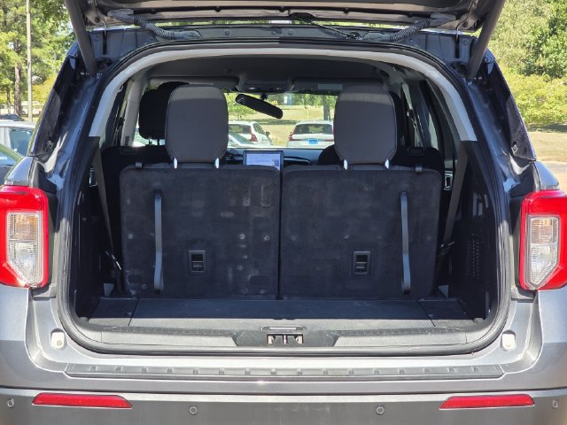 Used 2023 Ford Explorer XLT RWD image 30