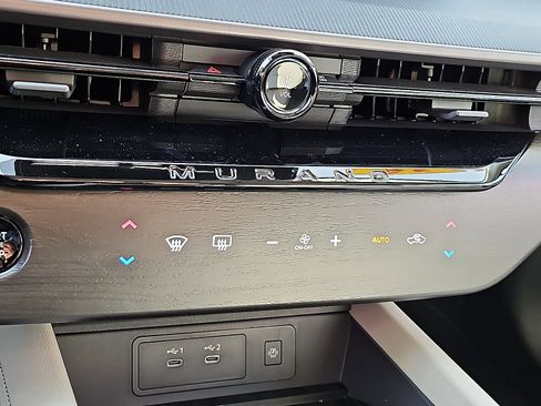 Certified 2025 Nissan Murano SV image 16