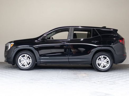 Used 2022 GMC Terrain SLE FWD image 7