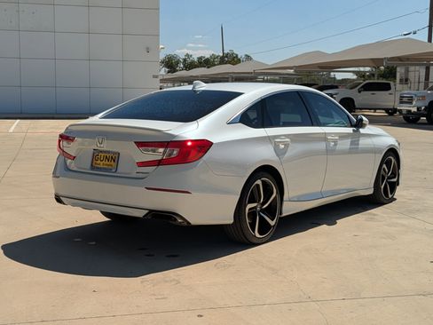 Used 2020 Honda Accord Sport image 3
