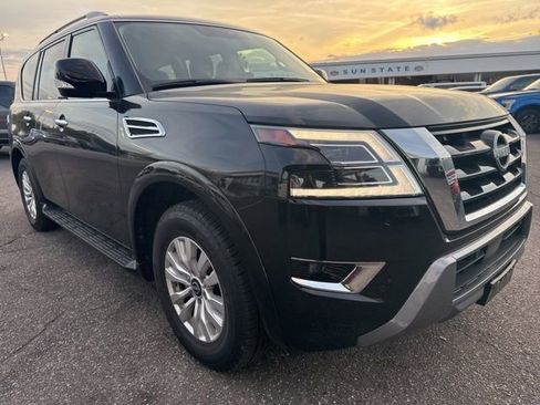 Used 2024 Nissan Armada SV AWD/4WD image 3