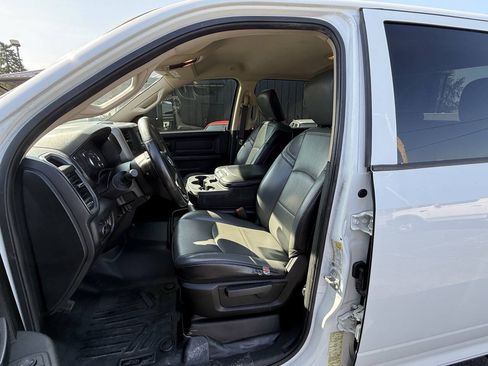 Used 2020 RAM 2500 Tradesman RWD image 10