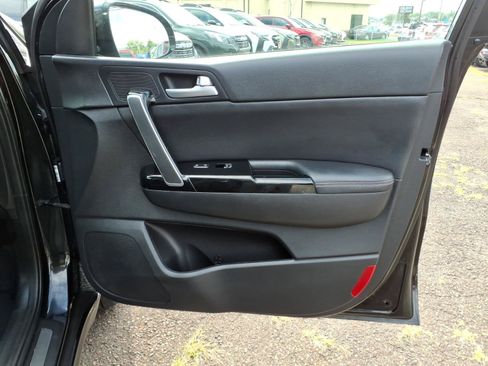 Used 2022 Kia Sportage Nightfall Edition w/ Nighfall AWD Premium Package image 30