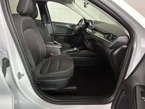 Used 2024 Ford Escape Active AWD/4WD image 30